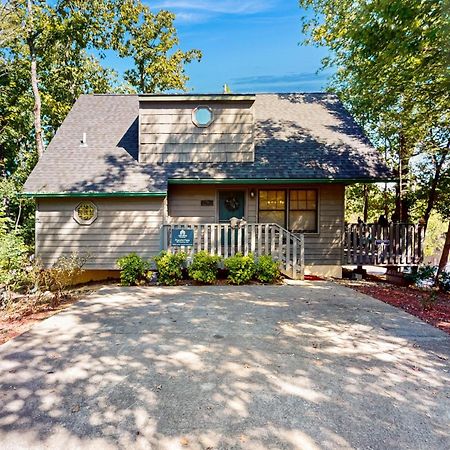 Villa Peaceful Pine Pigeon Forge Esterno foto