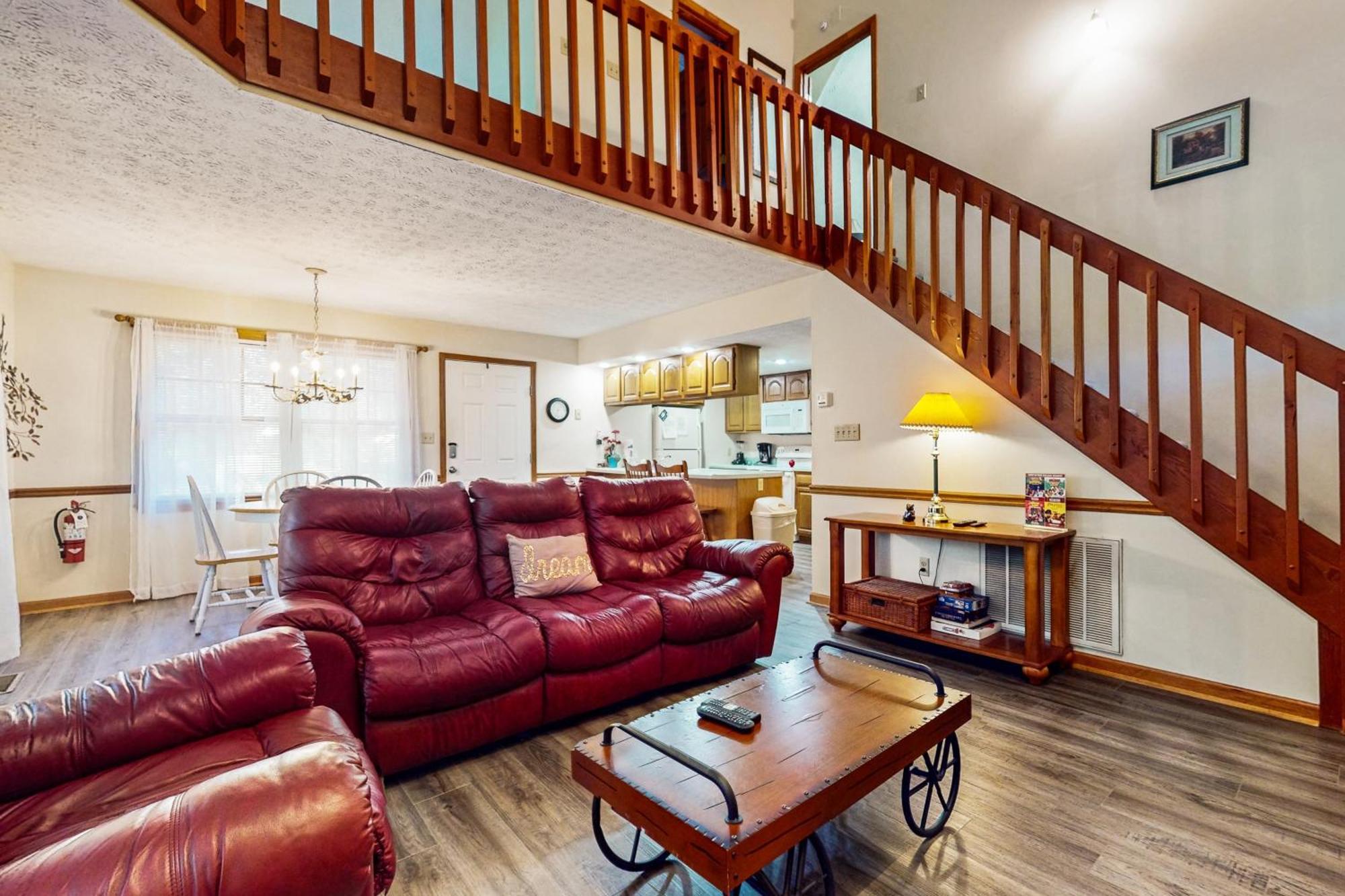 Villa Peaceful Pine Pigeon Forge Esterno foto