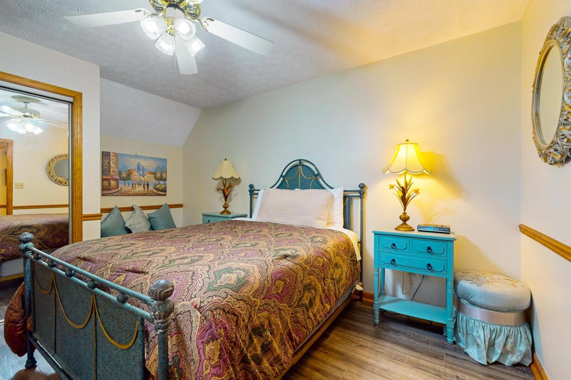 Villa Peaceful Pine Pigeon Forge Esterno foto